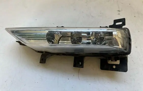 Infiniti Q30 LED Daytime headlight 90067651