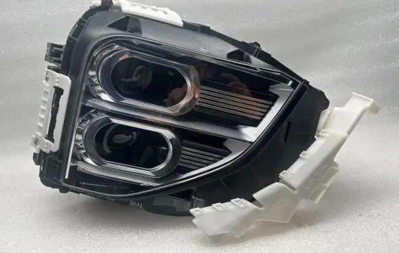 Mitsubishi Eclipse Cross Headlight/headlamp 1006713T