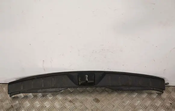 Subaru Forester SJ Trunk/boot sill cover protection 94026SG000