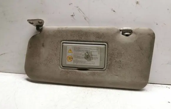Sun visor