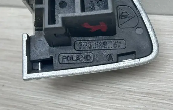 Porsche Cayenne (92A) Rear door handle cover 7P5839167