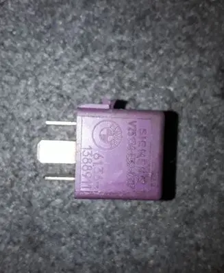 BMW 5 E39 Other relay 61361388911 1388911