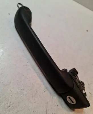 Volkswagen Golf III Front door exterior handle 1H0837211 1H0837209