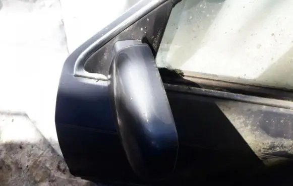 Ford Escort Front door electric wing mirror