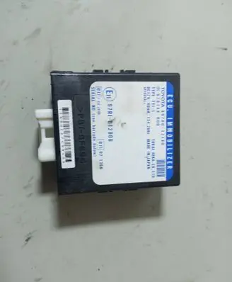 Toyota Corolla E120 E130 Immobilizer control unit/module 8978012140 97RI012008 626149000