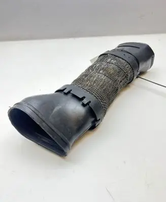 Mercedes-Benz E W211 Air intake duct part A6420945097 020581