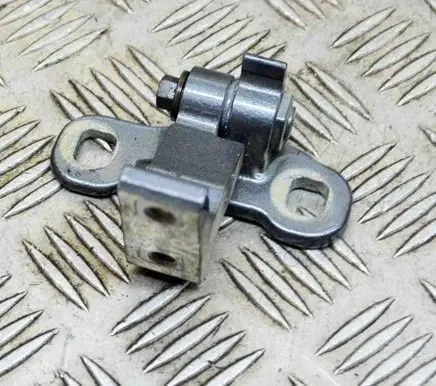 Volvo XC60 Rear door upper hinge 31424456
