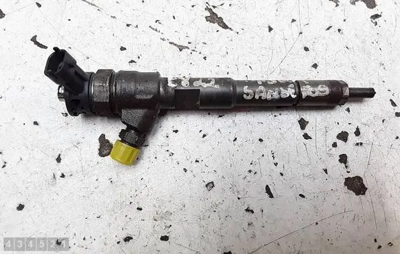 Dacia Sandero Fuel injector 0445110652