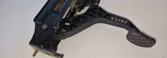 Clutch pedal
