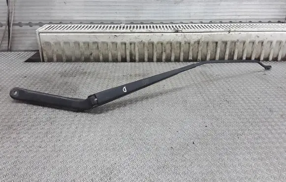 Ford Fusion Front wiper blade arm 2N1117526BC