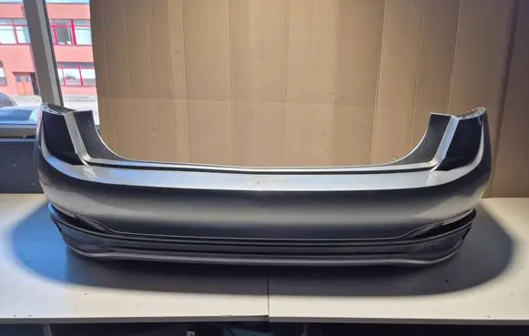 Volkswagen Jetta VII Rear bumper 17A807421G