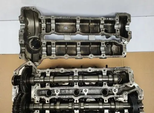 Chrysler 300 - 300C Engine head A6420108820