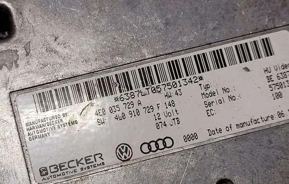 Audi A8 S8 D3 4E MMI control unit 4E0035729A 4L0910729F 57501342