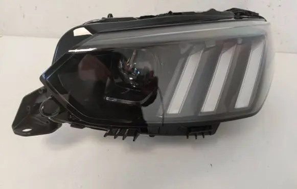 Peugeot 208 Headlight/headlamp 9850177680 L822457