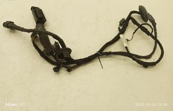 Audi Q3 8U Rear door wiring loom 8U0971687B