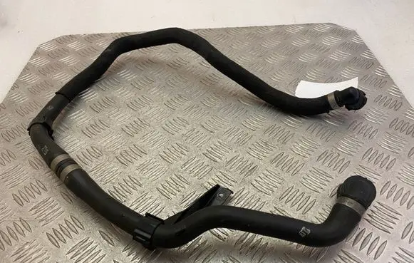BMW 7 G11 G12 Engine coolant pipe/hose 8602621