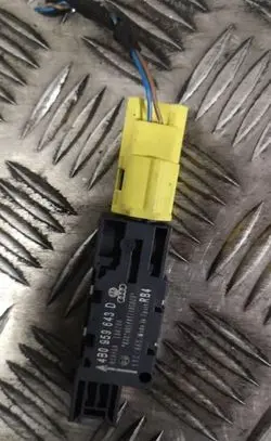 Audi A3 S3 8P Airbag deployment crash/impact sensor 4b0959643d