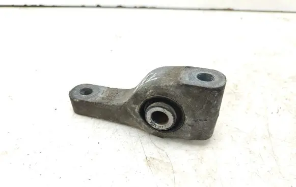 Volkswagen Golf VII Engine mounting bracket AC46000D 1715410A