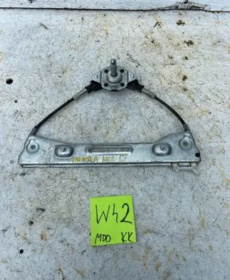 Fiat Panda II Rear door manual window regulator