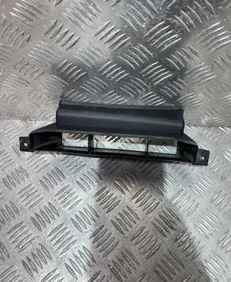 Volkswagen PASSAT B7 Radiator trim 3C0805971A