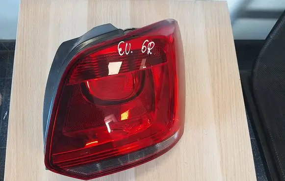 Rear/tail lights