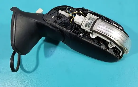Toyota Auris 150 Front door electric wing mirror IMPRK1561110