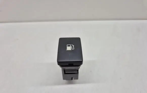 Toyota C-HR I Fuel tank opening switch RH9361C60