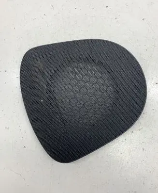 Seat Altea XL Front door speaker cover trim 5P0867150 186004601