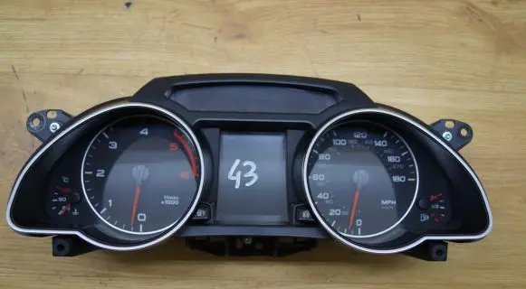 Audi A4 S4 B8 8K Speedometer (instrument cluster) 8T0920980M