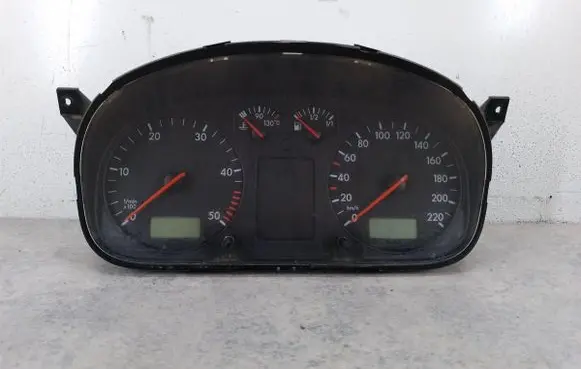 Volkswagen Transporter - Caravelle T4 Speedometer (instrument cluster) 