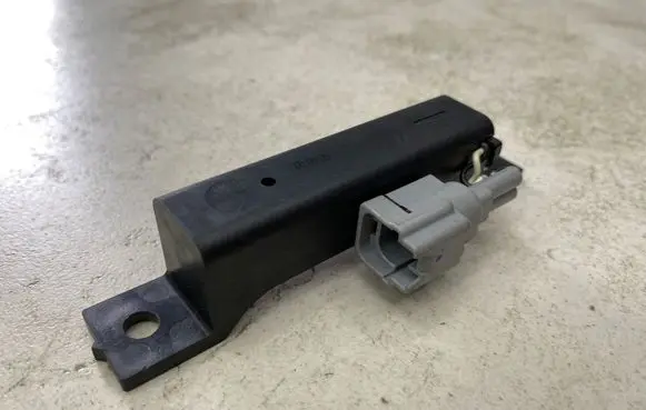 Nissan Pathfinder R51 Keyless system antenna 