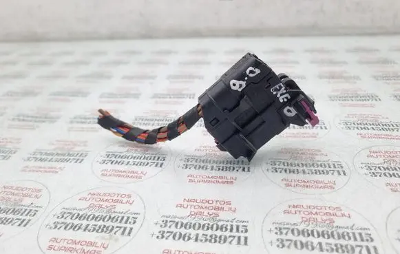 Seat Exeo (3R) Rear tail light wiring loom 8E0972701