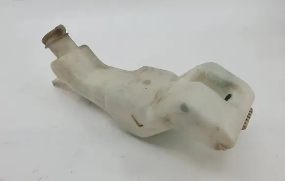 BMW 5 E34 Windshield washer fluid reservoir/tank 8351646