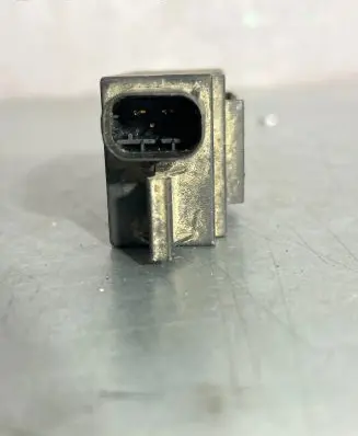 BMW 5 E39 AUC sensor 64118391470 PA6GF30 110180