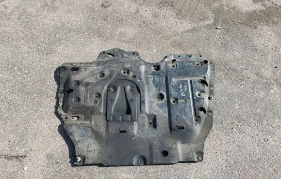Citroen C-Crosser Engine splash shield/under tray 5370A459