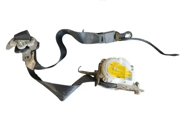 Subaru Tribeca Front seatbelt 