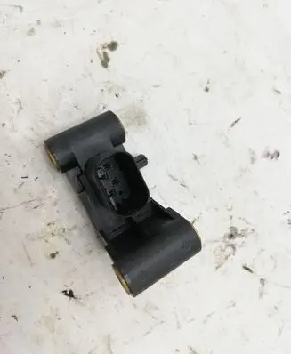 BMW 5 E60 E61 Airbag deployment crash/impact sensor 6977398