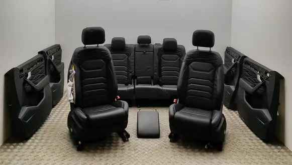 Volkswagen Touareg III Interior set 760864207 4M4883108