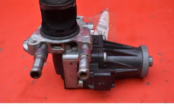 Peugeot 5008 EGR valve 5056392402