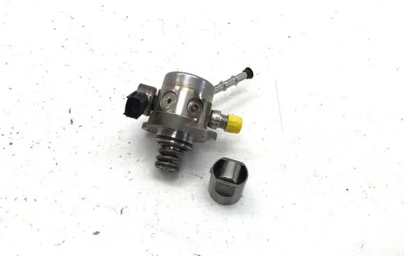 Honda ZR-V Fuel injection high pressure pump 271123 0216502 6MA