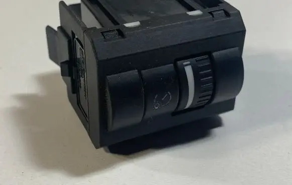 Skoda Octavia Mk2 (1Z) Headlight level height control switch 1Z0941333A