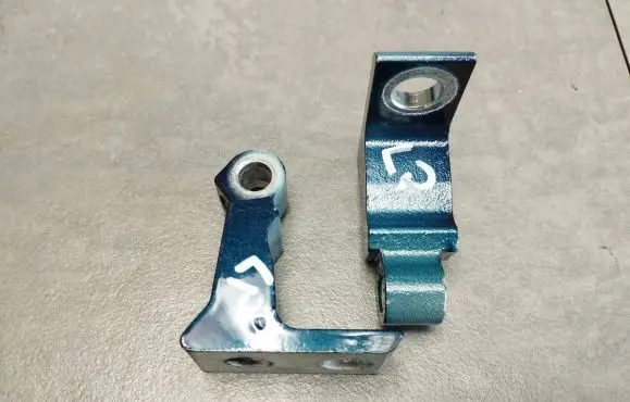 Skoda Octavia Mk4 Front door hinge set 8X0831403F