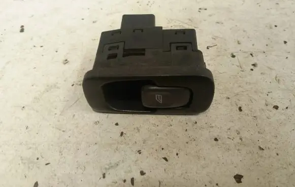 Volvo S80 Electric window control switch 9476695