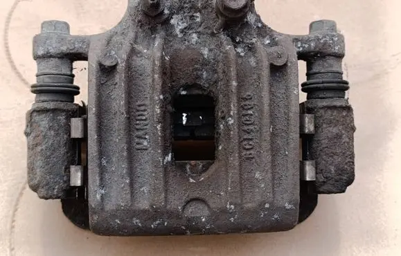Hyundai Santa Fe Rear brake caliper 