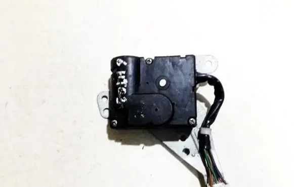 Hyundai Trajet Air flap motor/actuator