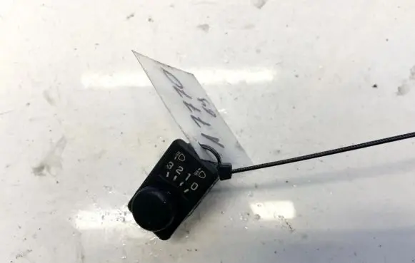 Nissan Primera Headlight level height control switch
