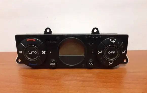 Ford Mondeo Mk III Interior fan control switch 1S7H18D451AC 5028