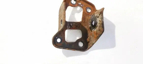 Chevrolet Aveo Bracket in trunk/boot 