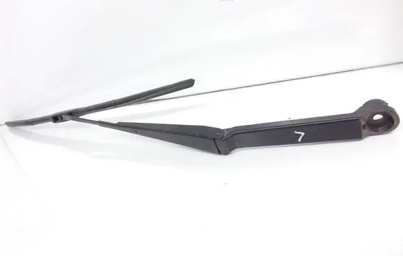 Subaru Forester SH Front wiper blade arm NWB7622 7622
