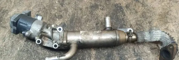 Jaguar XF X250 EGR valve cooler 4R8Q9Y493AJ 80380120 215987649